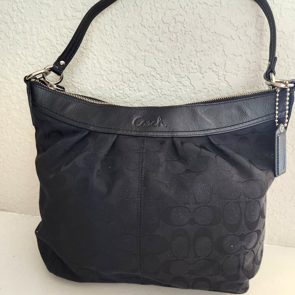 Like New Coach Ashley Signature Black Shoulder Bag Purse
